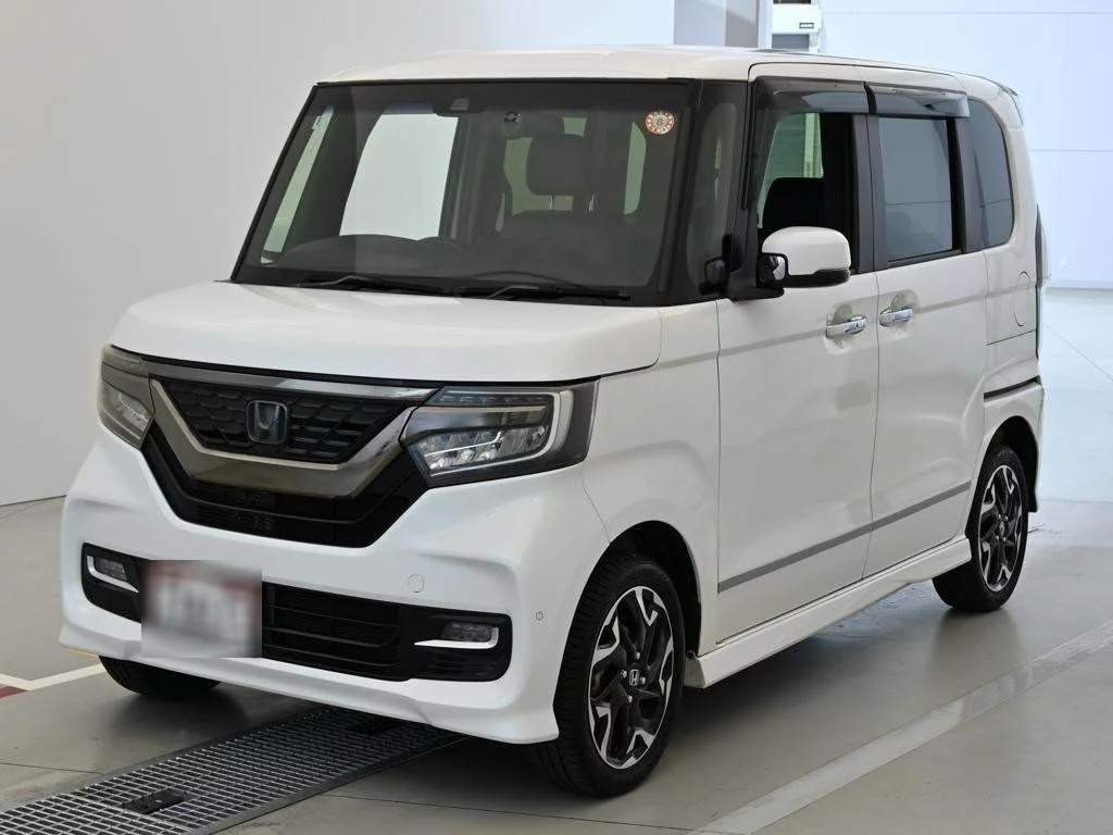 Honda N BOX CUSTOM JF4 2018